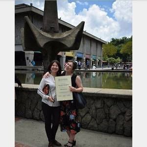 Meet your Posher, Laura